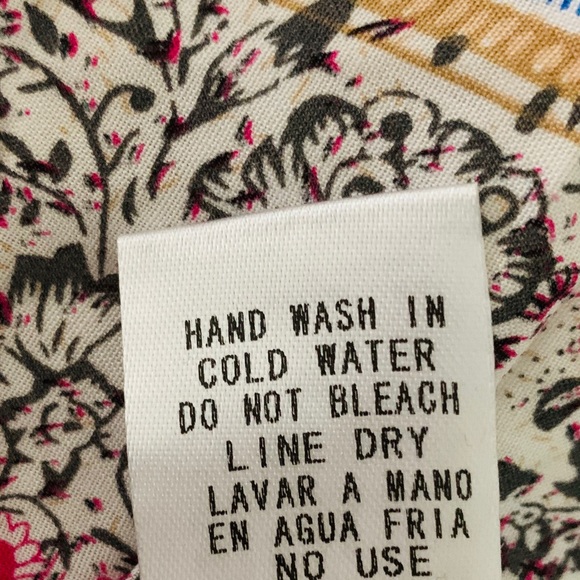 NWT Flattering Quality Great Color, Pattern Detail - Picture 6 of 7